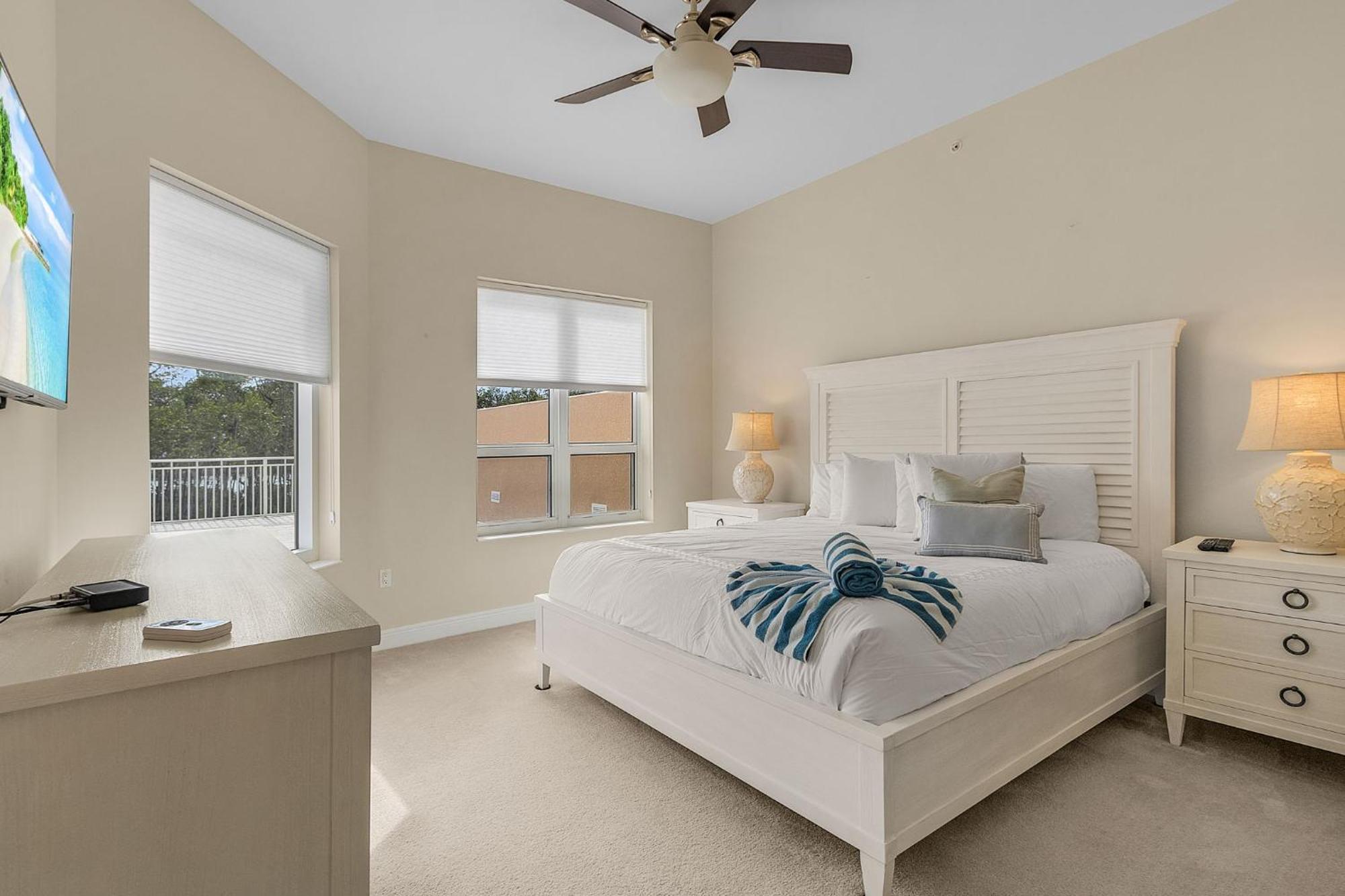 Waterfront Condo W/ Bay Views, Pool & Tennis Court Fort Myers Beach Exterior photo